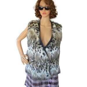 June Ambrose Faux Fur Vest Women's Size Medium Old Money Mob Wife Fall Layering